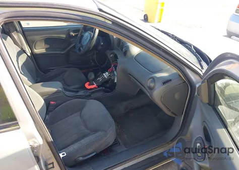 2000 Pontiac Grand Am Se1 z USA, uszkodzony, nr VIN 1G2NF52E6YM779309